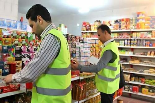 دولت باید بر قیمت کالاها در بازار نظارت داشته باشد
