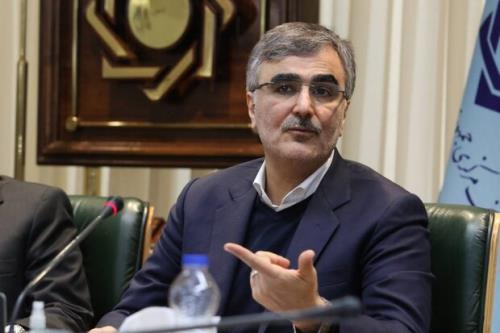 راه پر پیچ و خم فرزین در پست ریاست بانک مرکزی