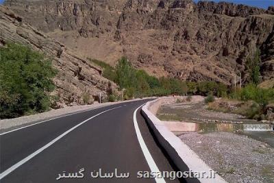 ساخت و توسعه 2000 كیلومتر راه روستایی در كشور شروع شده است