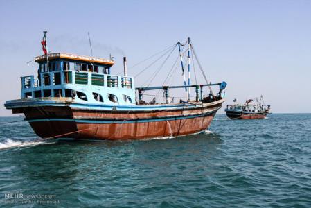 تخلف كشتی های چینی از انكار شیلات تا ورود سپاه